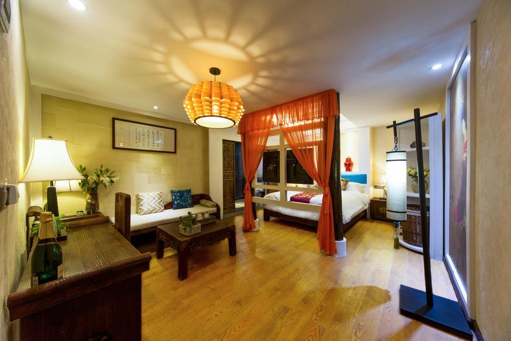 Lijiang Yuntian Palace Hotel Rom bilde