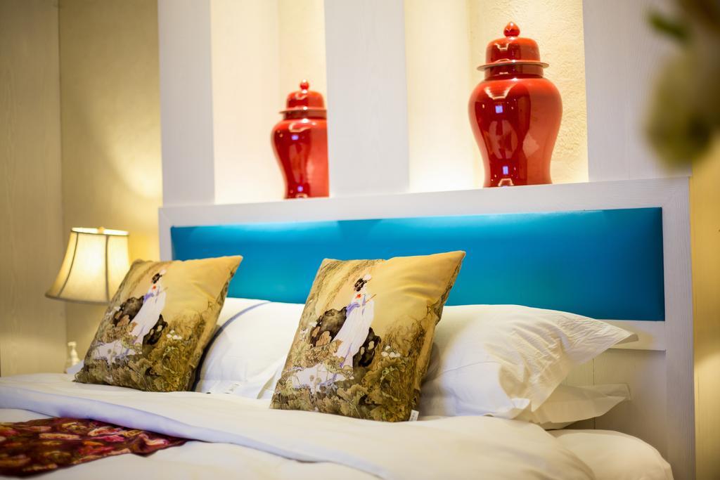 Lijiang Yuntian Palace Hotel Rom bilde